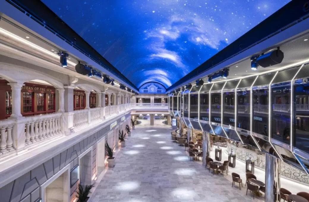 Лайнер MSC Bellissima, компании MSC Crociere. Фото 1