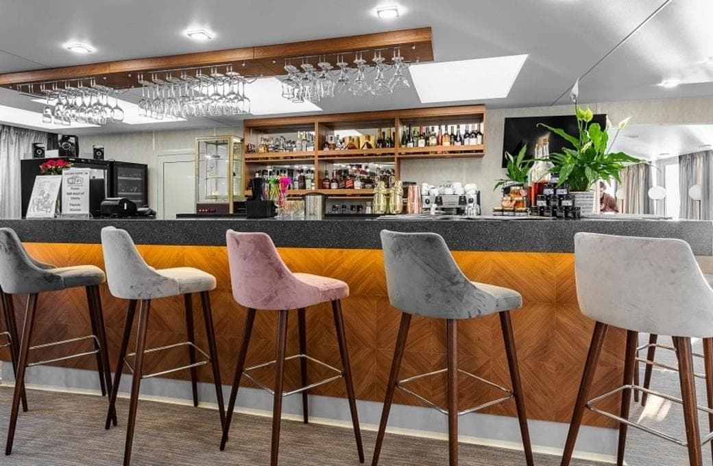 Лайнер Северная сказка, компании Созвездие. Фото 1