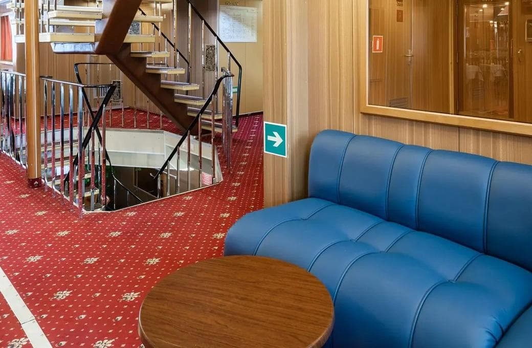 Лайнер Зосима Шашков, компании ВодоходЪ. Фото 1