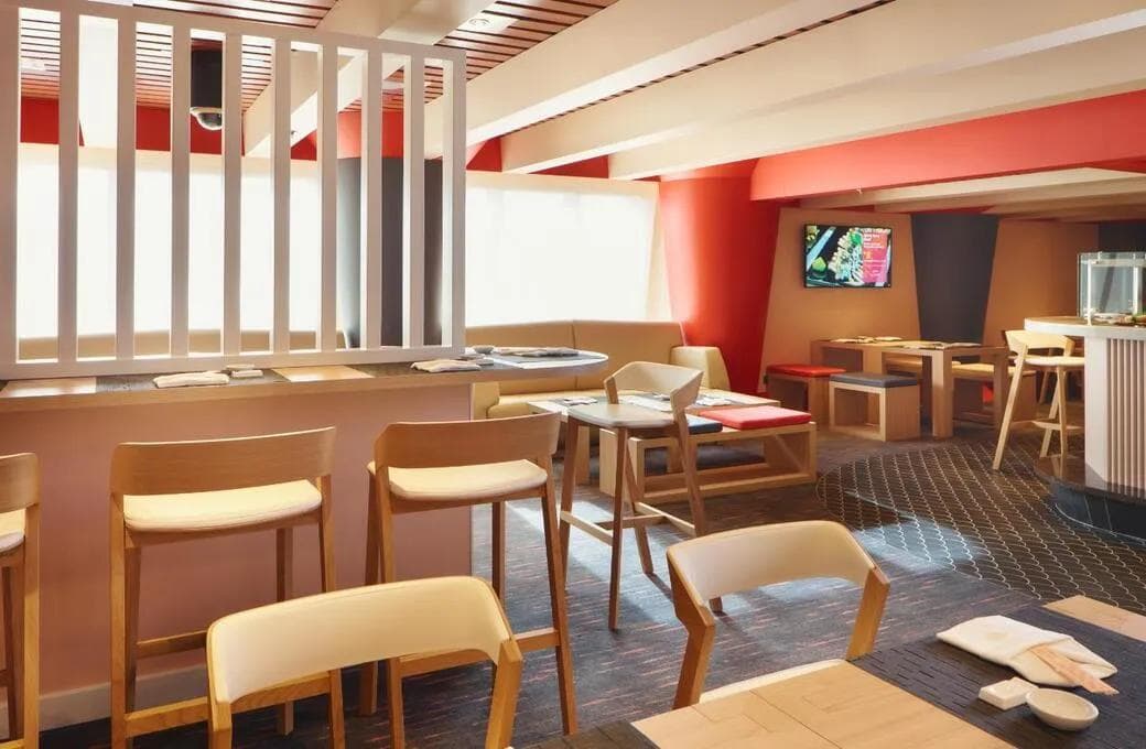 Лайнер Costa Favolosa, компании Costa Cruises. Фото 1