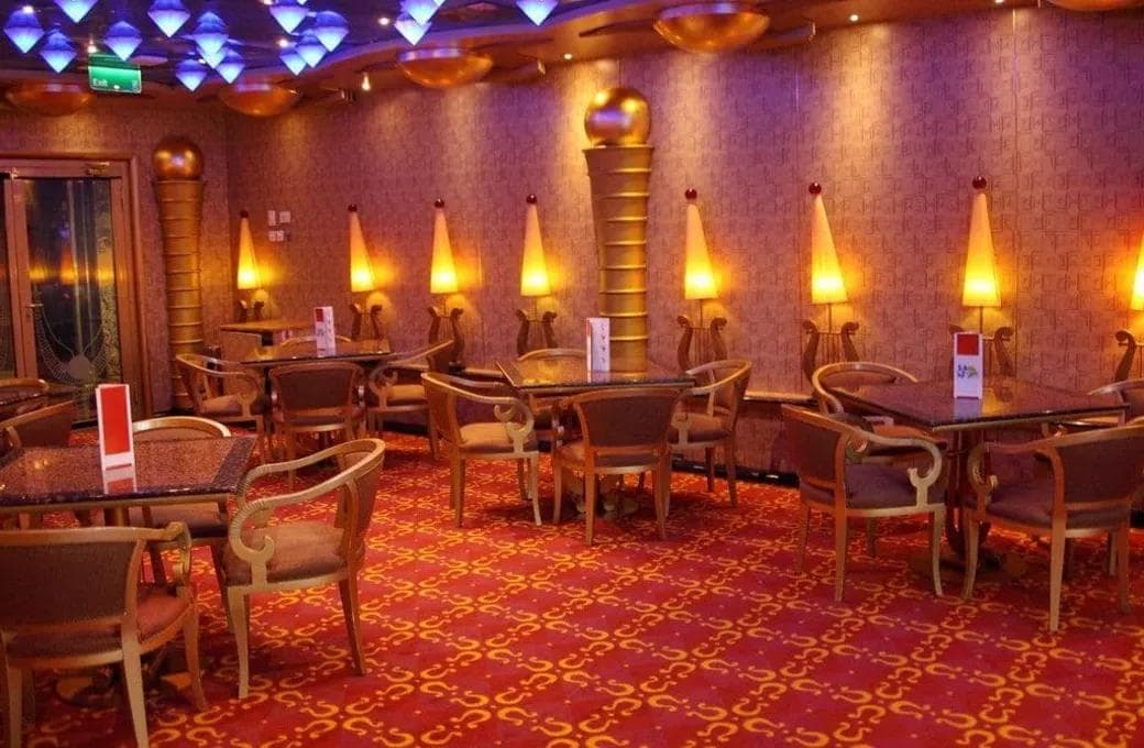 Лайнер Costa Serena, компании Costa Cruises. Фото 1