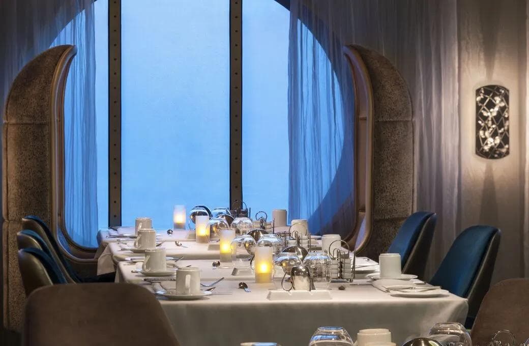 Лайнер Celebrity Summit, компании Celebrity Cruises. Фото 1