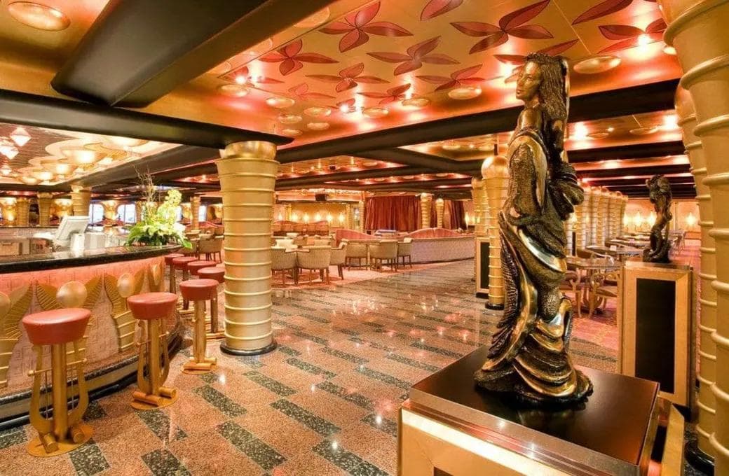 Лайнер Costa Serena, компании Costa Cruises. Фото 1