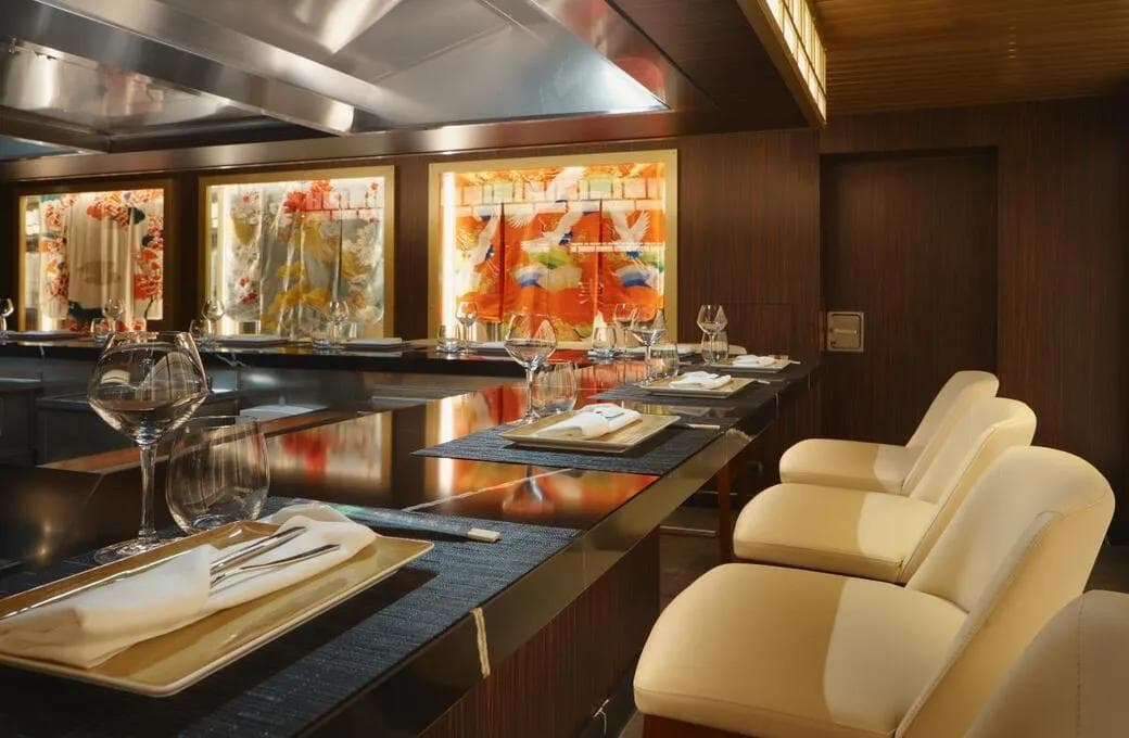 Лайнер Costa Favolosa, компании Costa Cruises. Фото 1