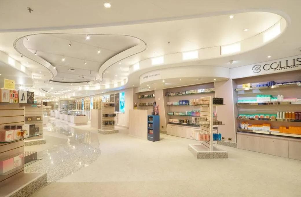 Лайнер Costa Pacifica, компании Costa Cruises. Фото 1