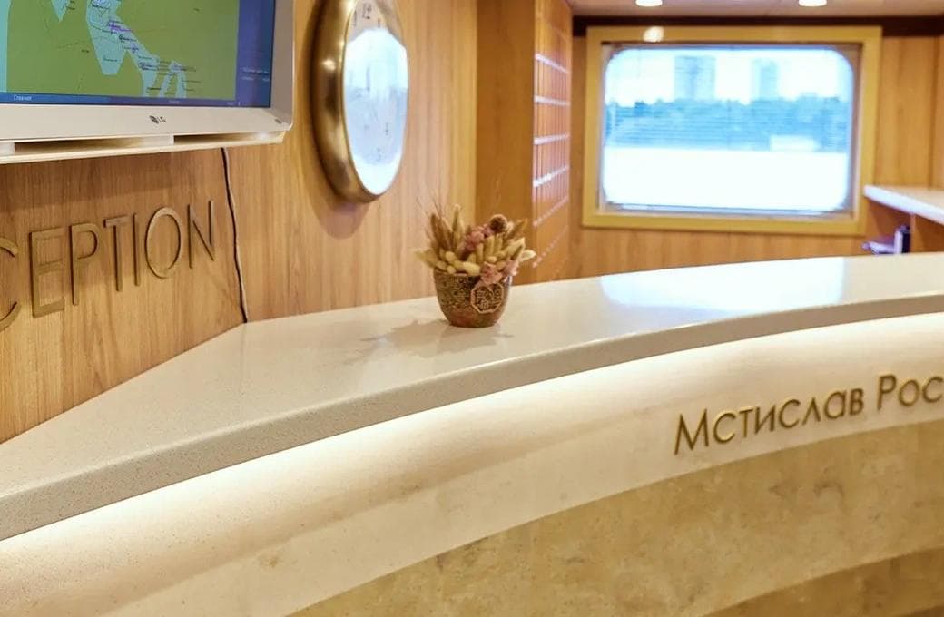 Лайнер Мстислав Ростропович, компании ВодоходЪ. Фото 1