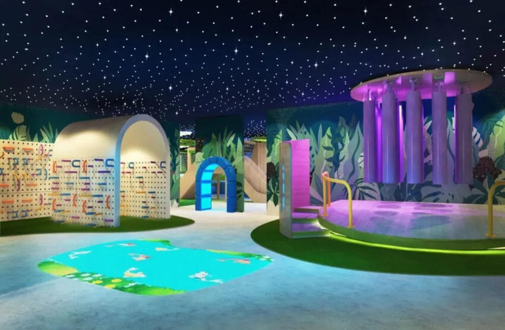 Лайнер Aroya, компании Aroya Cruises. Фото 1