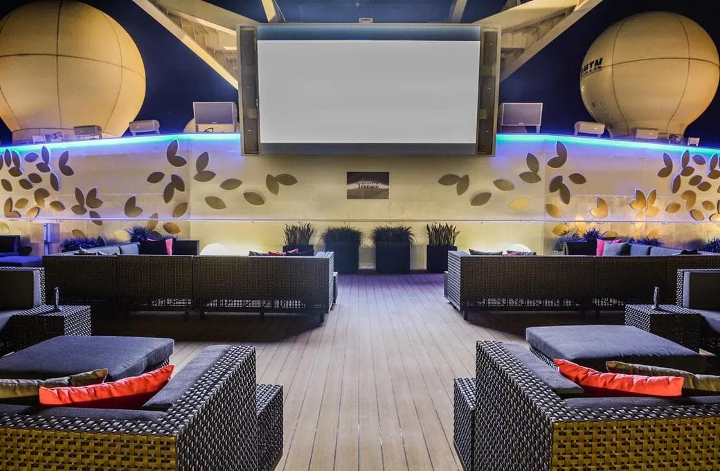 Лайнер Celebrity Constellation, компании Celebrity Cruises. Фото 1