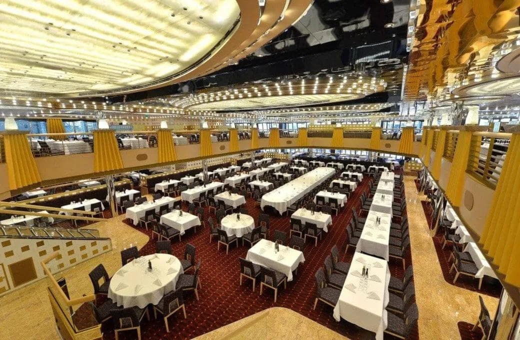 Лайнер Costa Diadema, компании Costa Cruises. Фото 1