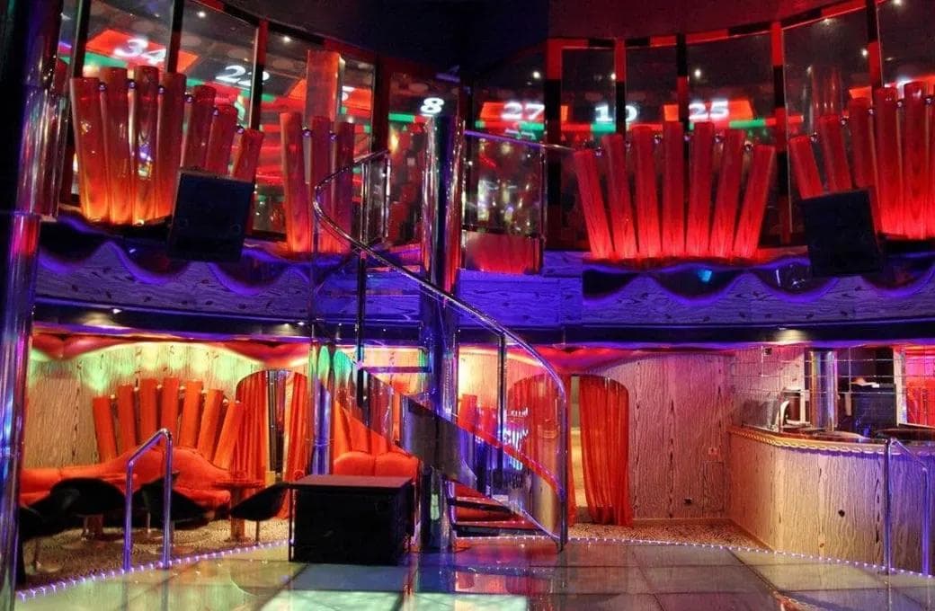 Лайнер Costa Serena, компании Costa Cruises. Фото 1