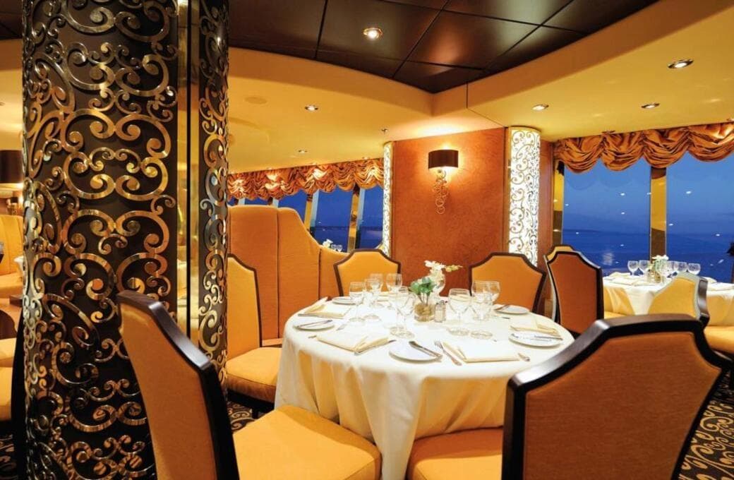 Лайнер MSC Fantasia, компании MSC Crociere. Фото 1