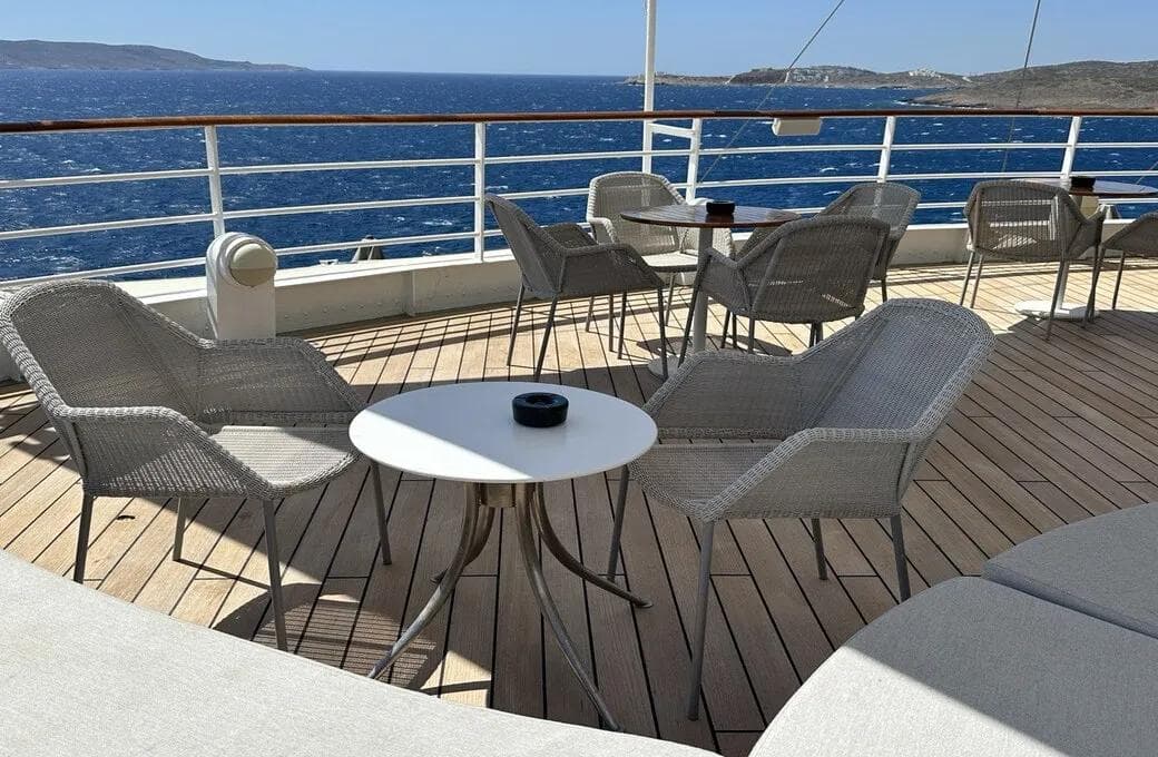 Лайнер Celestyal Discovery, компании Celestyal Cruises. Фото 1