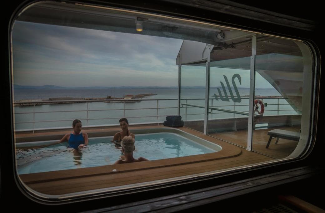 Лайнер SH Diana, компании Swan Hellenic. Фото 1