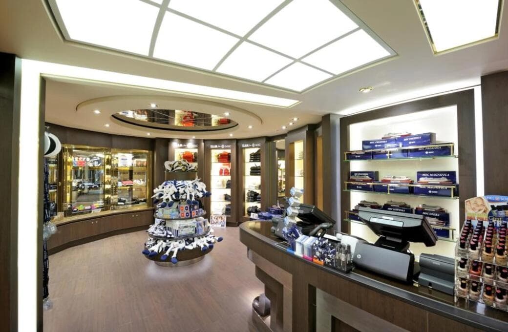 Лайнер MSC Preziosa, компании MSC Crociere. Фото 1