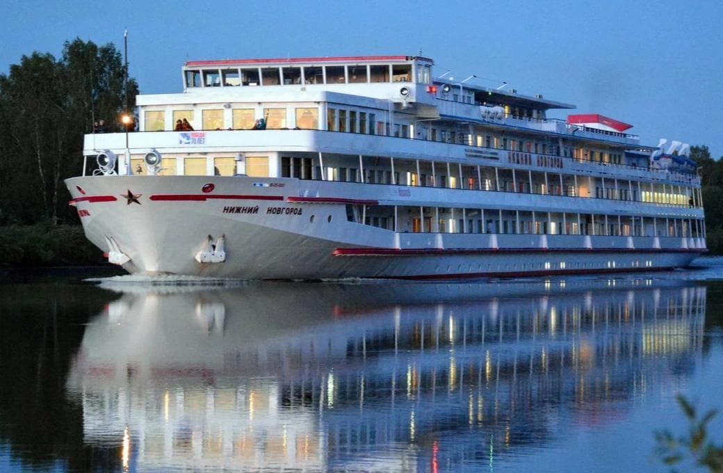 Лайнер Нижний Новгород, компании ВодоходЪ. Фото 1