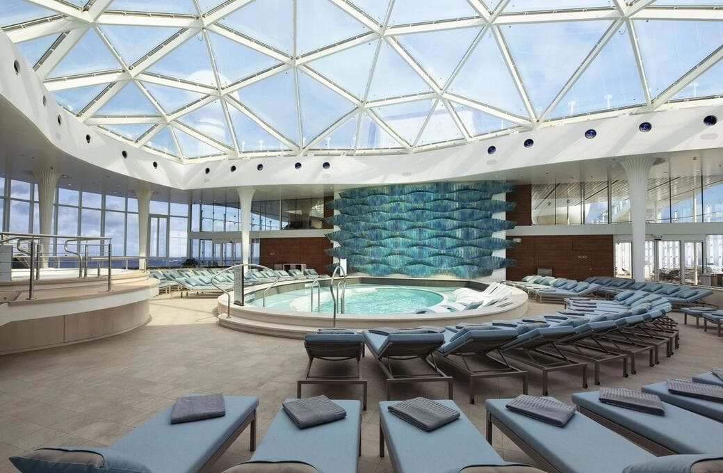 Лайнер Celebrity Edge, компании Celebrity Cruises. Фото 1