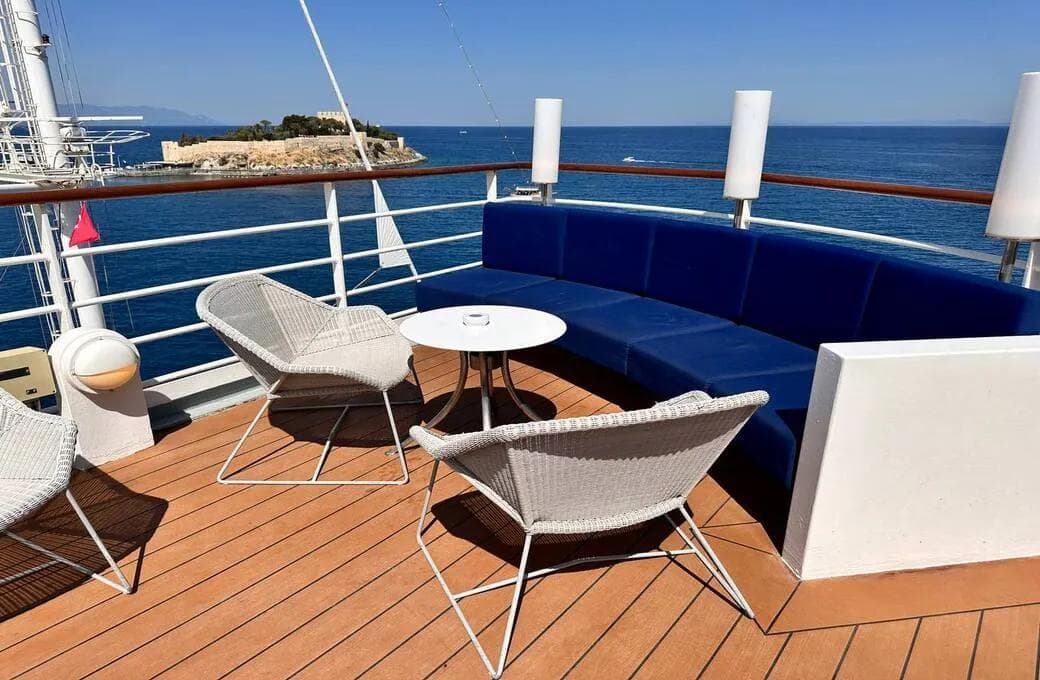 Лайнер Celestyal Discovery, компании Celestyal Cruises. Фото 1