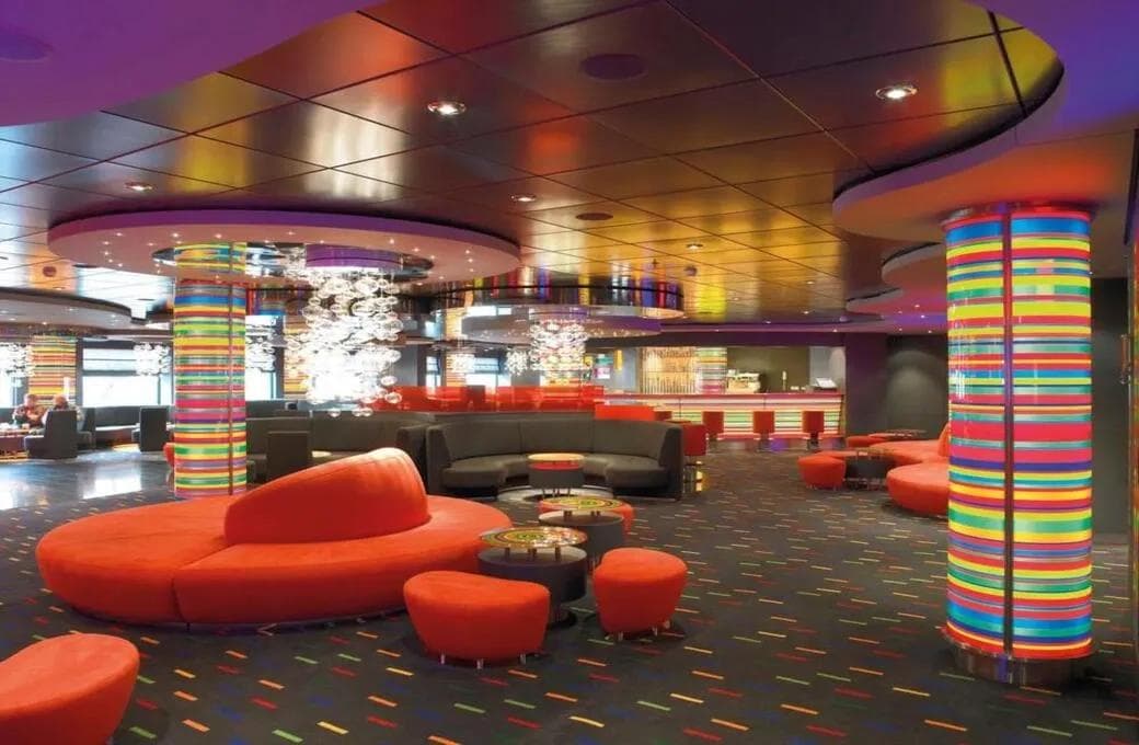 Лайнер MSC Fantasia, компании MSC Crociere. Фото 1