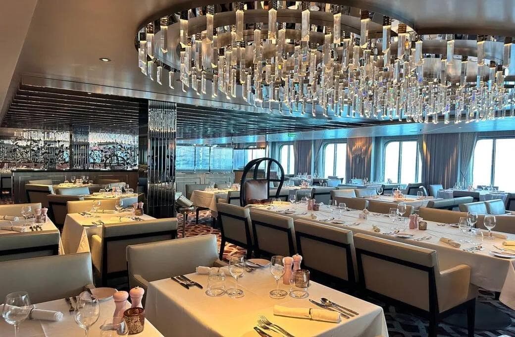 Лайнер Celebrity Ascent, компании Celebrity Cruises. Фото 1