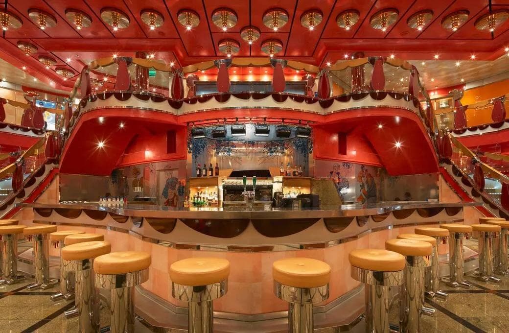 Лайнер Costa Deliziosa, компании Costa Cruises. Фото 1