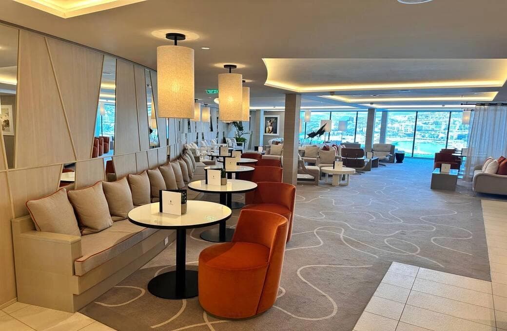 Лайнер Celebrity Ascent, компании Celebrity Cruises. Фото 1