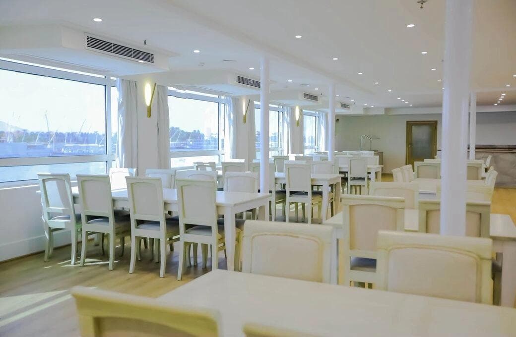 Лайнер Nile Palace, компании Nile River Cruises. Фото 1