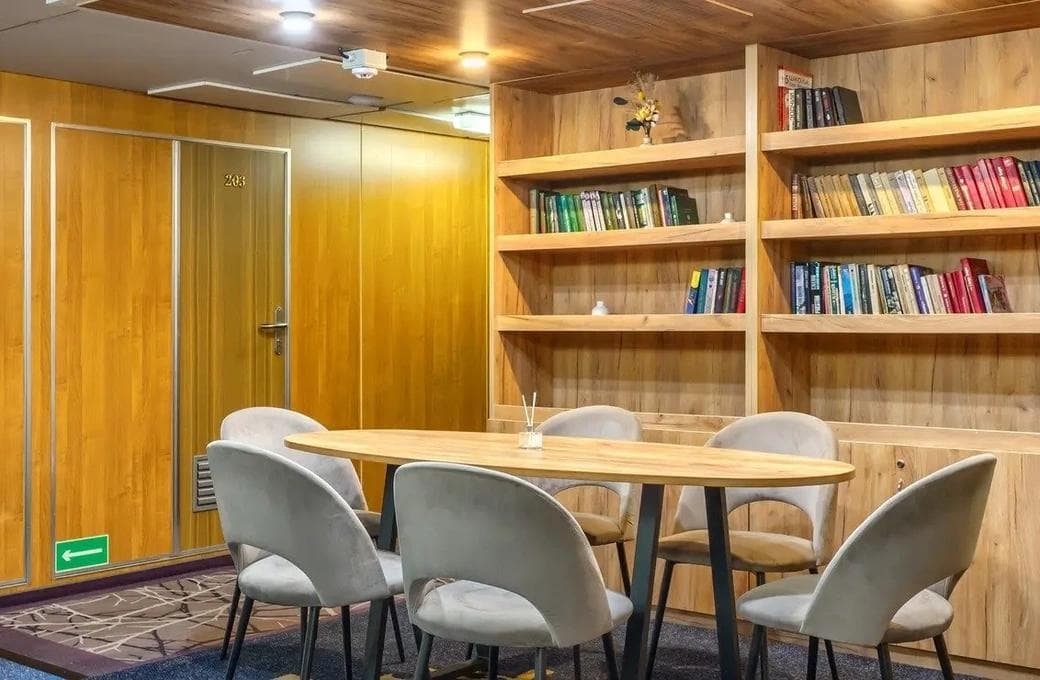 Лайнер Ленин, компании ВодоходЪ. Фото 1