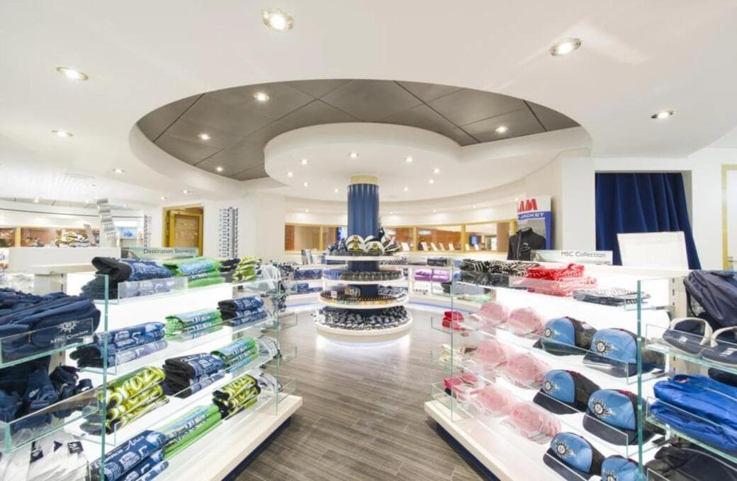 Лайнер MSC Lirica, компании MSC Crociere. Фото 1