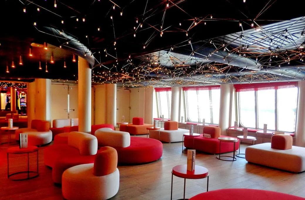 Лайнер Costa Fortuna, компании Costa Cruises. Фото 1