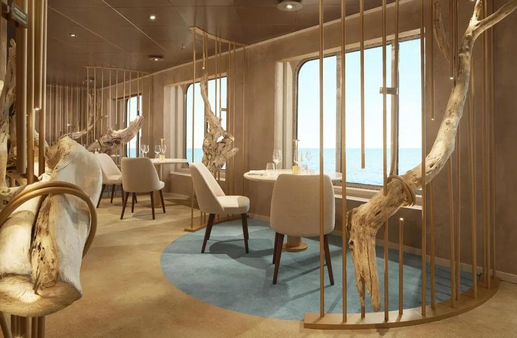 Лайнер Costa Diadema, компании Costa Cruises. Фото 1