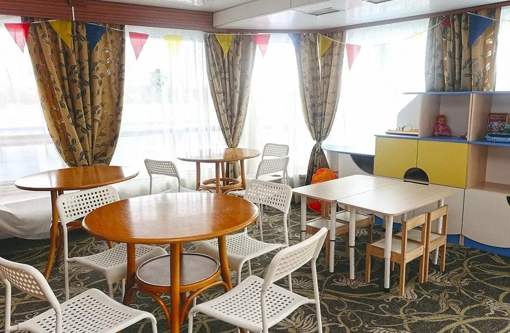 Лайнер Георгий Жуков, компании ВодоходЪ. Фото 1