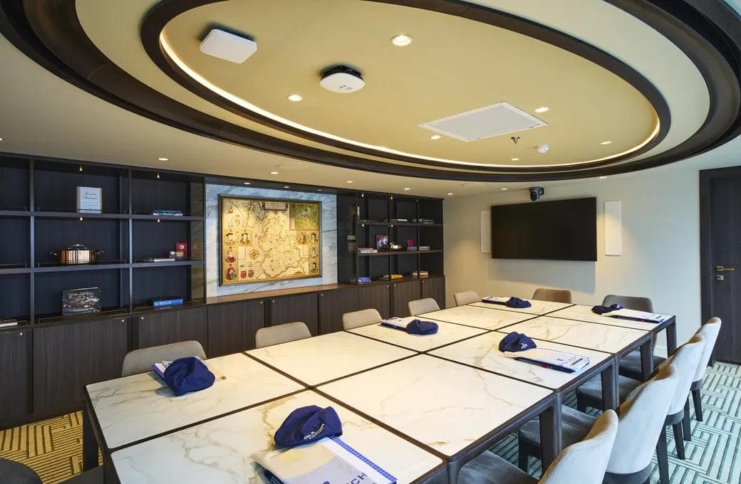 Лайнер Explora I, компании Explora Journeys. Фото 1