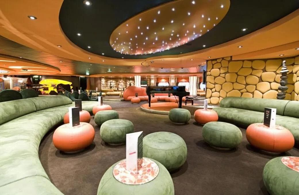 Лайнер MSC Fantasia, компании MSC Crociere. Фото 1