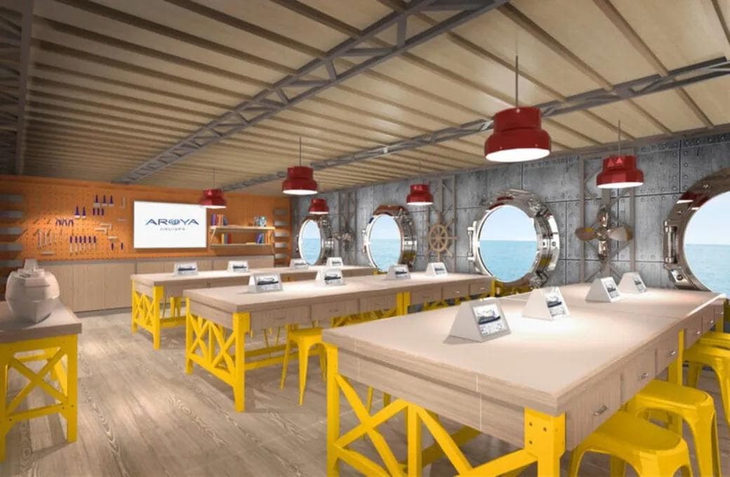 Лайнер Aroya, компании Aroya Cruises. Фото 1