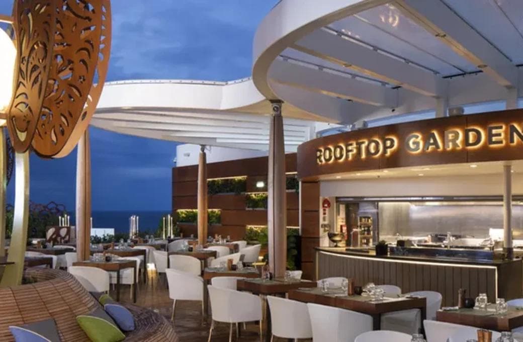 Лайнер Celebrity Apex, компании Celebrity Cruises. Фото 1