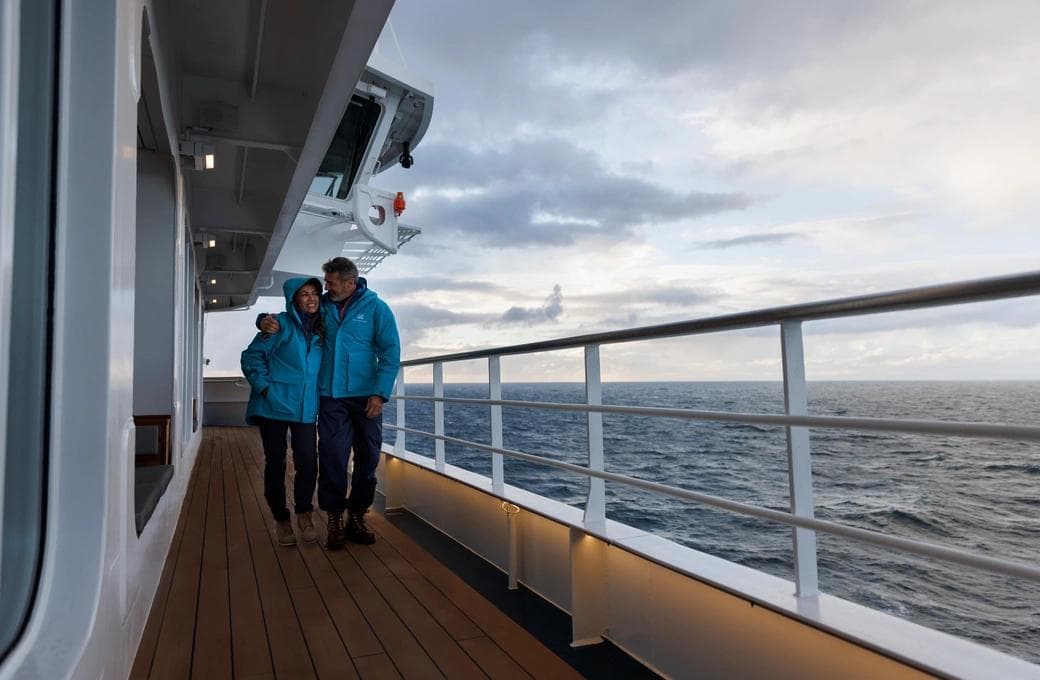 Лайнер SH Vega, компании Swan Hellenic. Фото 1