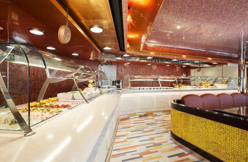 Лайнер Costa Serena, компании Costa Cruises. Фото 1