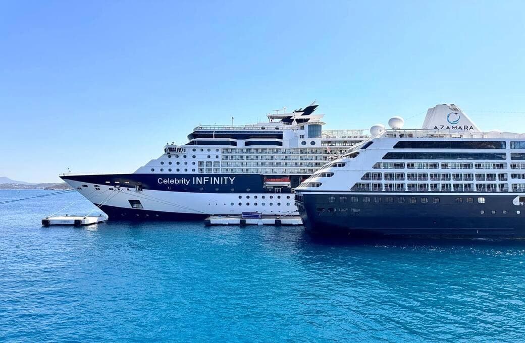 Лайнер Celebrity Infinity, компании Celebrity Cruises. Фото 1