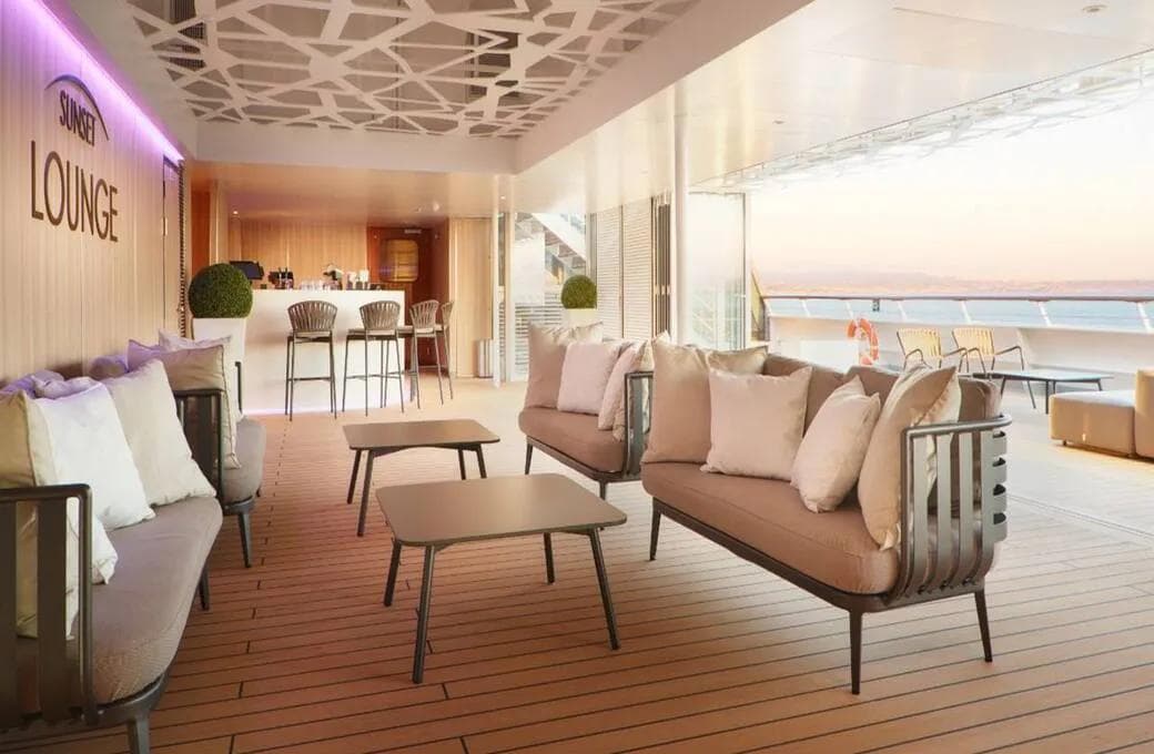 Лайнер Costa Pacifica, компании Costa Cruises. Фото 1