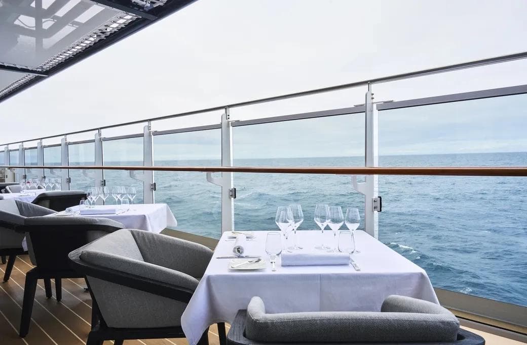 Лайнер Explora I, компании Explora Journeys. Фото 1