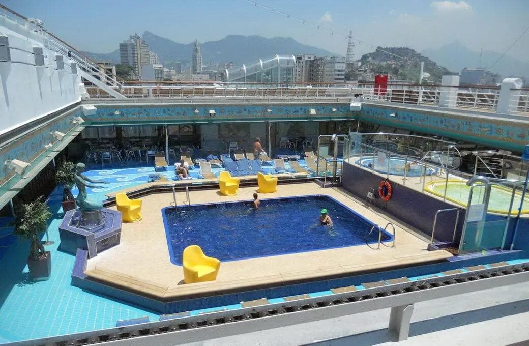 Лайнер Costa Fortuna, компании Costa Cruises. Фото 1