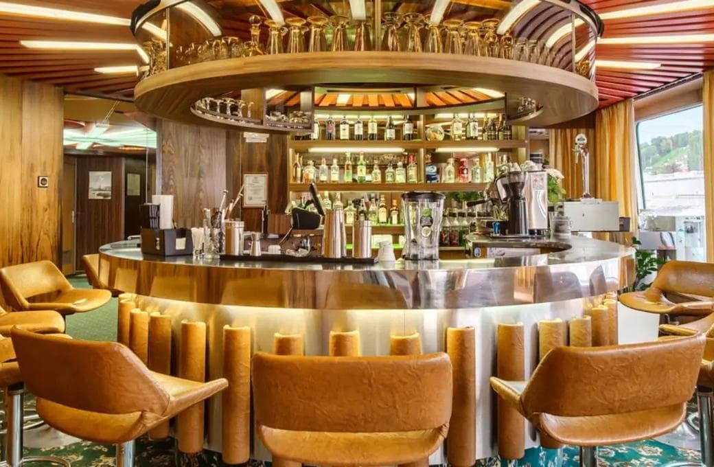 Лайнер Лев Толстой, компании ВодоходЪ. Фото 1