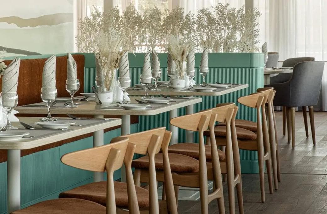 Лайнер Константин Коротков, компании ВодоходЪ. Фото 1