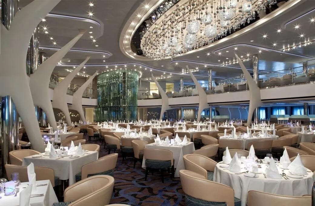 Лайнер Celebrity Eclipse, компании Celebrity Cruises. Фото 1