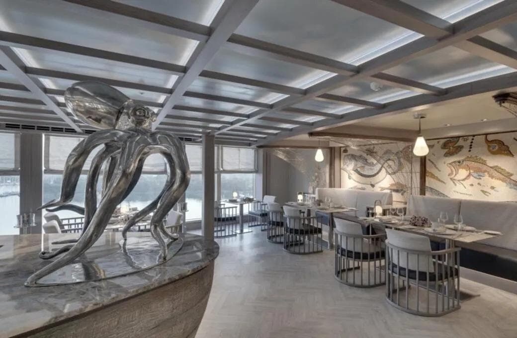 Лайнер MSC Seaview, компании MSC Crociere. Фото 1